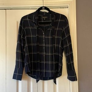Banana republic navy plaid Dillon button down with bow